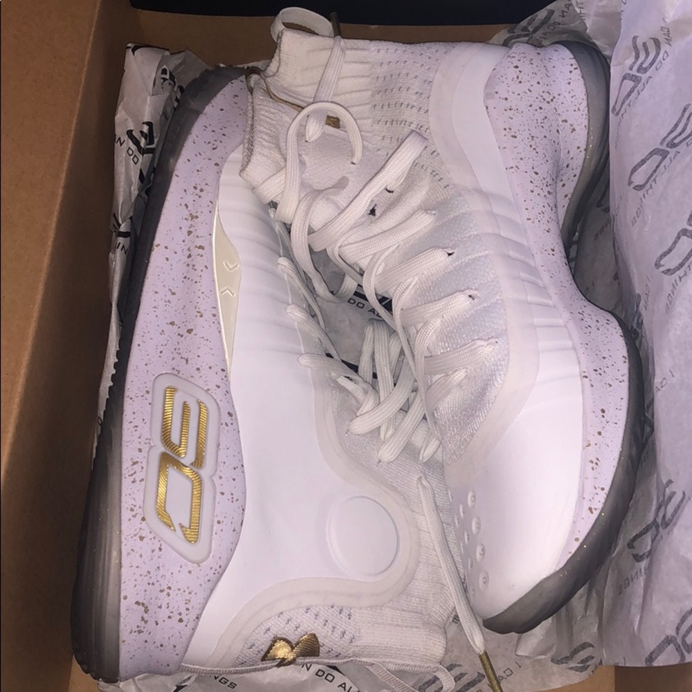 Curry 4 (Big Kids)